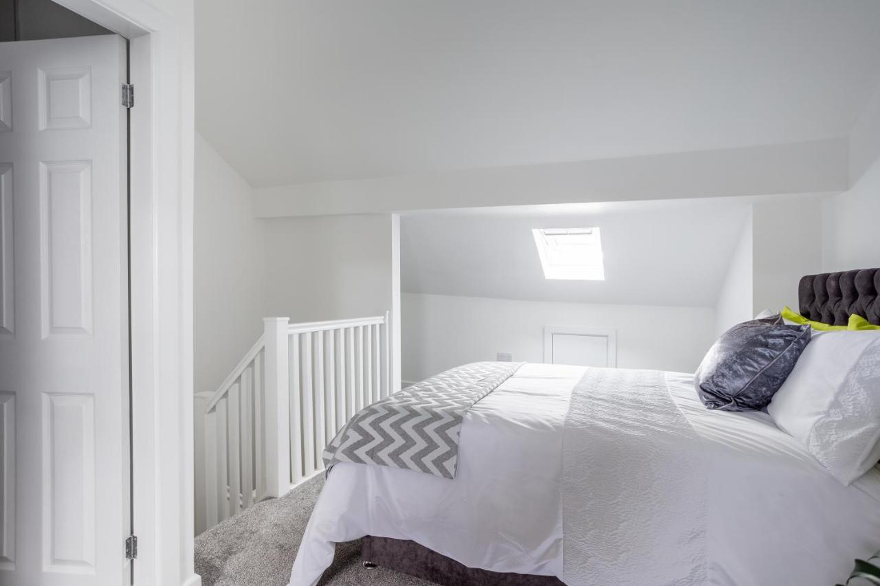 Whole House In Centre Of Town Ideal For Contractors And Professionals Villa Normanton  Buitenkant foto